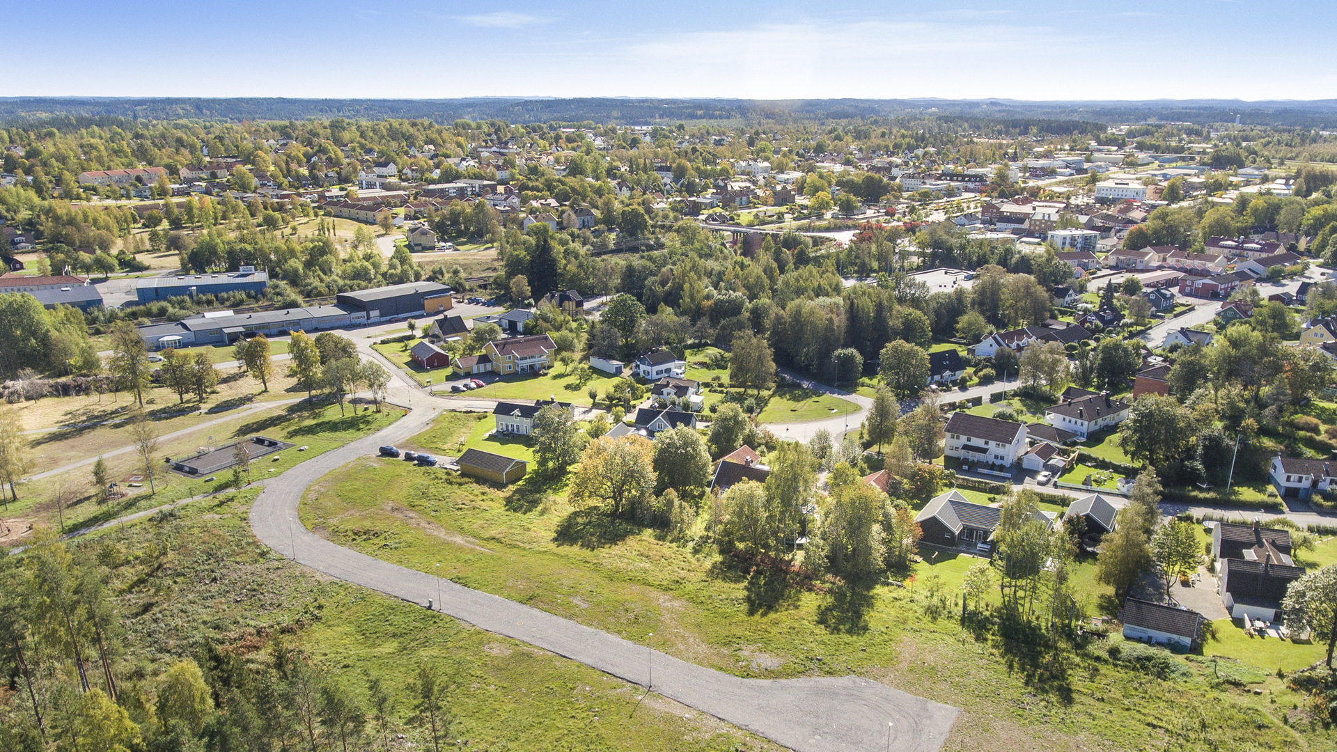 Flygbilder över Tällevad tagna av Pierre Klasson med drönare. Visar området Tällevad II. Godkänt av Lantmäteriet.
